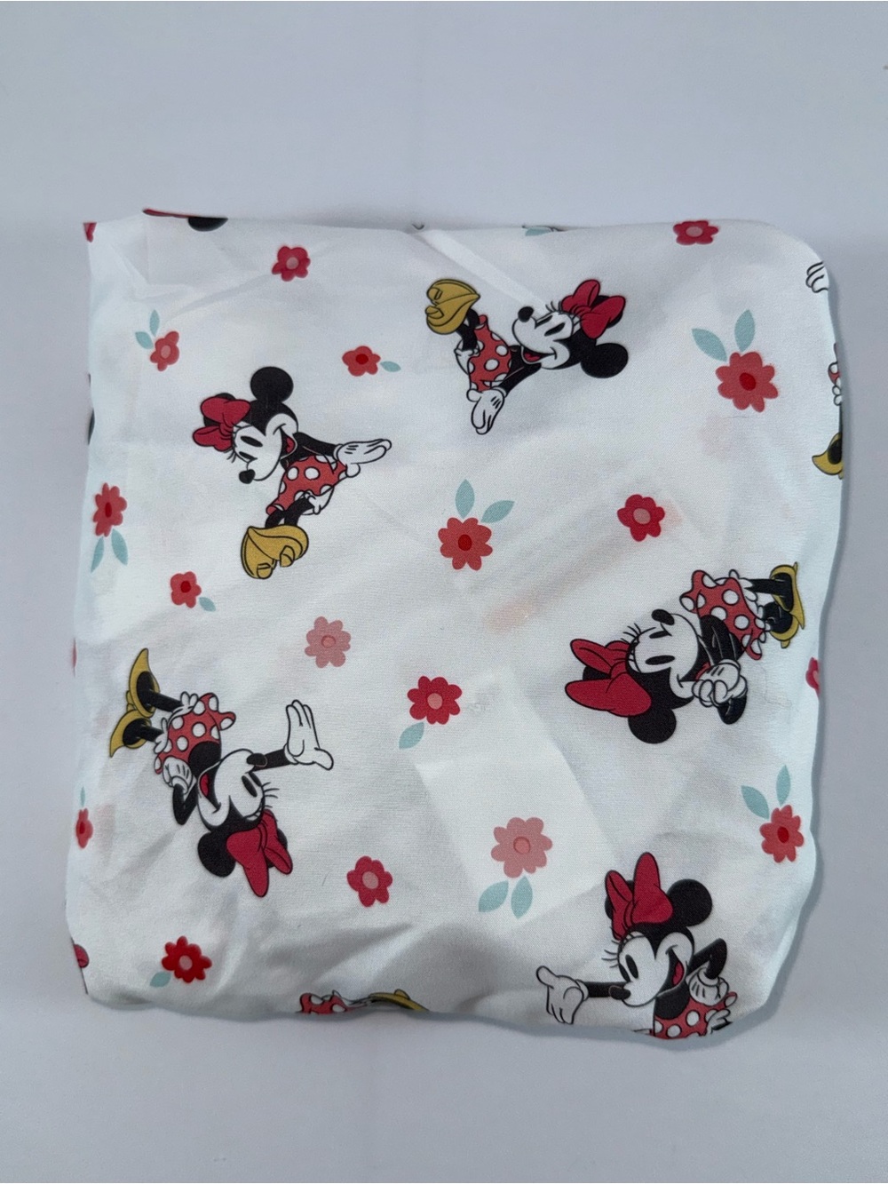 Disney Baby Minnie Mouse Crib/Toddler Bed Fitted Sheet